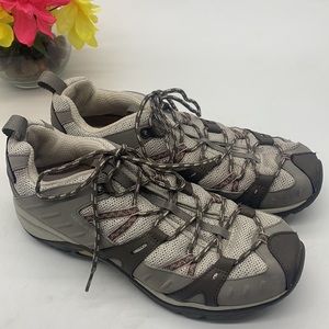 Merrell Elephant Pink Hiking Sneakers Women's Size 11. MR3036